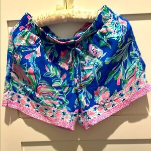 Lilly Pulitzer Blue and Pink Patterned Shorts, sz SM. Like New!
